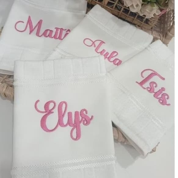 Toalha lavabo Personalizada dohler bordada com nome