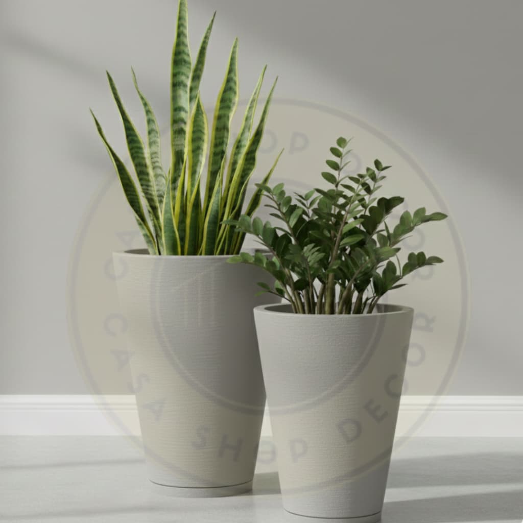 Kit 2 Vasos Polietileno Para Planta Flor Jardim Sala Luxo Coluna Redonda Cone Nº3 + N°4 +Pratos