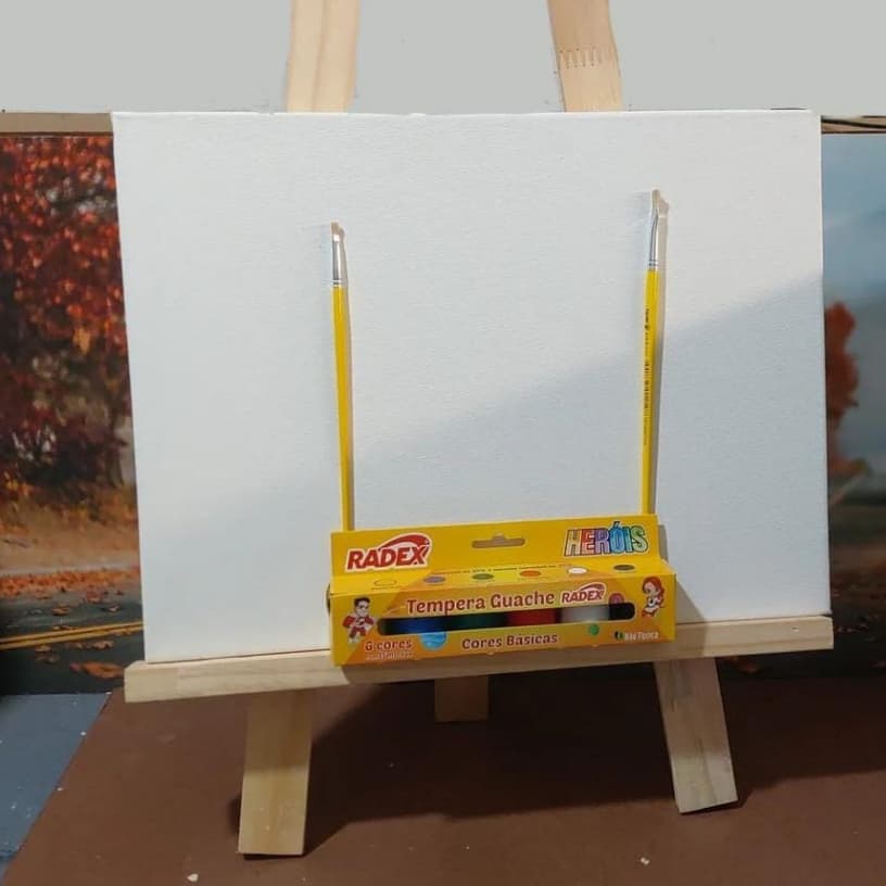 Kit De Pintura 1Cavalete De Mesa, 1 Tela de Pintura 30x40 , 2 Pincel 6  Tinta guache