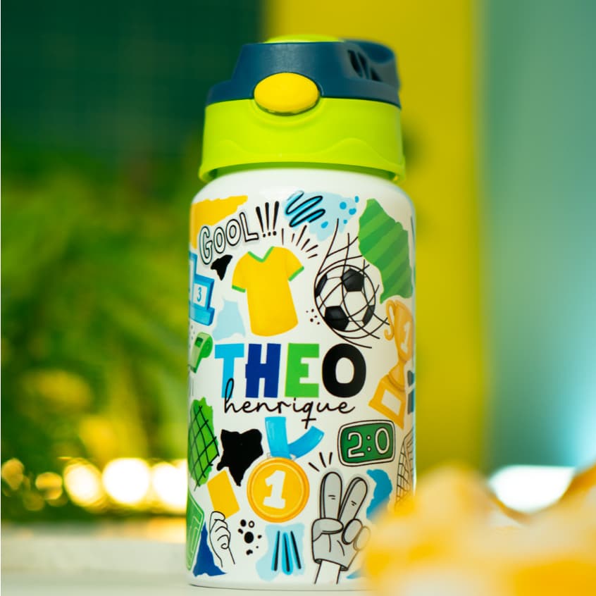 Squeeze infantil personalizado semi termico colorido bico retratil de silicone 500ml