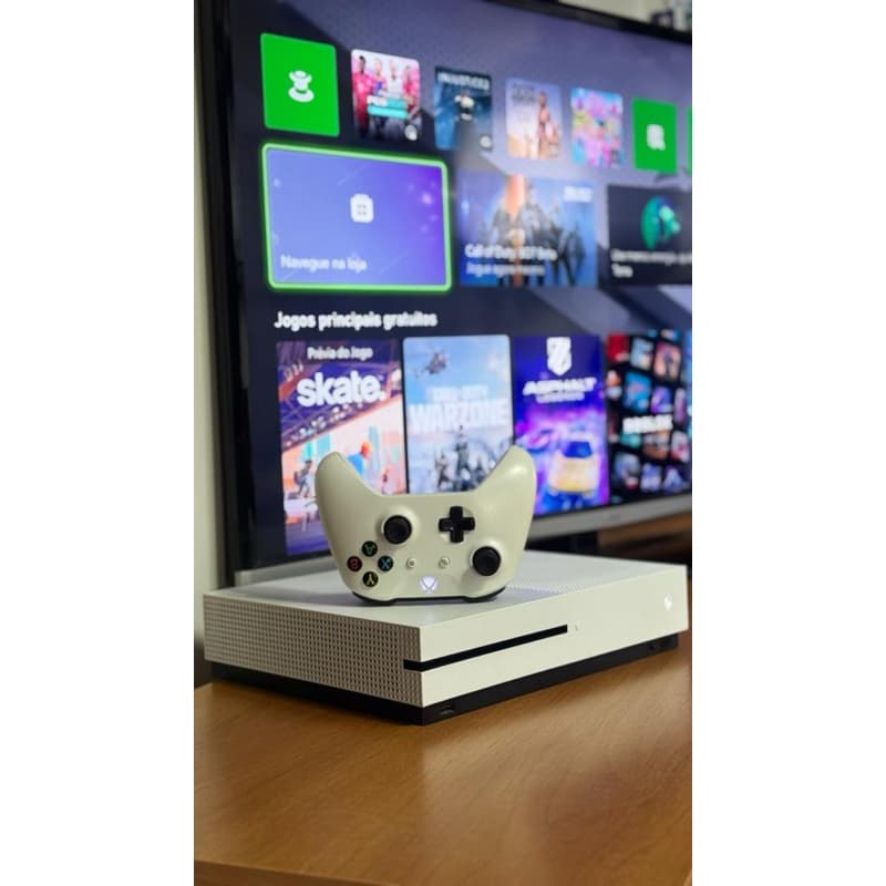 XBOX ONE S 1TB OU 500GB DE ARMAZENAMENTO NOTA FISCAL E GARANTIA