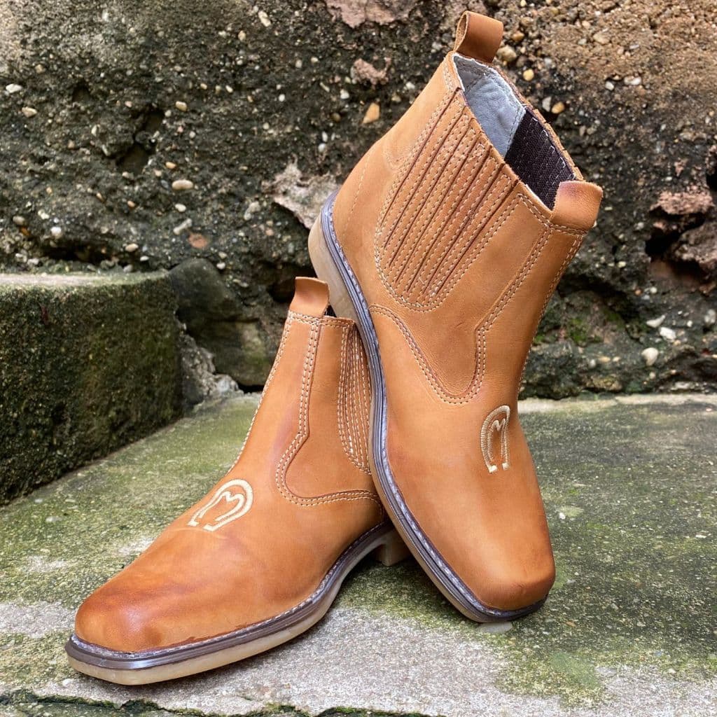 Butina de Couro Legítimo Cowboy Ferreira César Botina Rural Masculina Montaria Bico Quadrado Rodeio