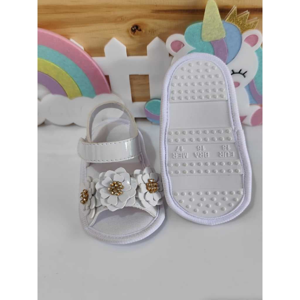 Sandalia para Menina Luxo 0 a 12 meses Branco Verniz Trio em Flores