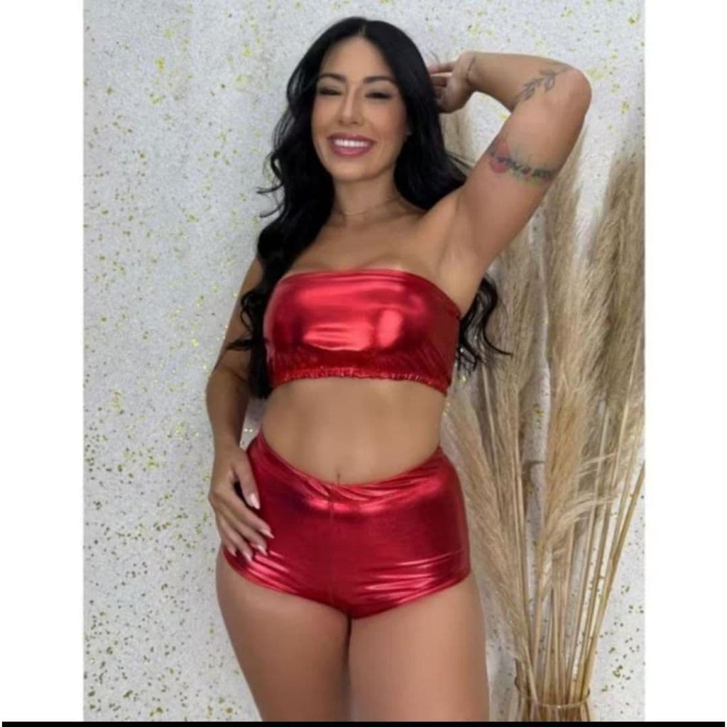 Conjunto de shorts e top nova tendencia do carnaval