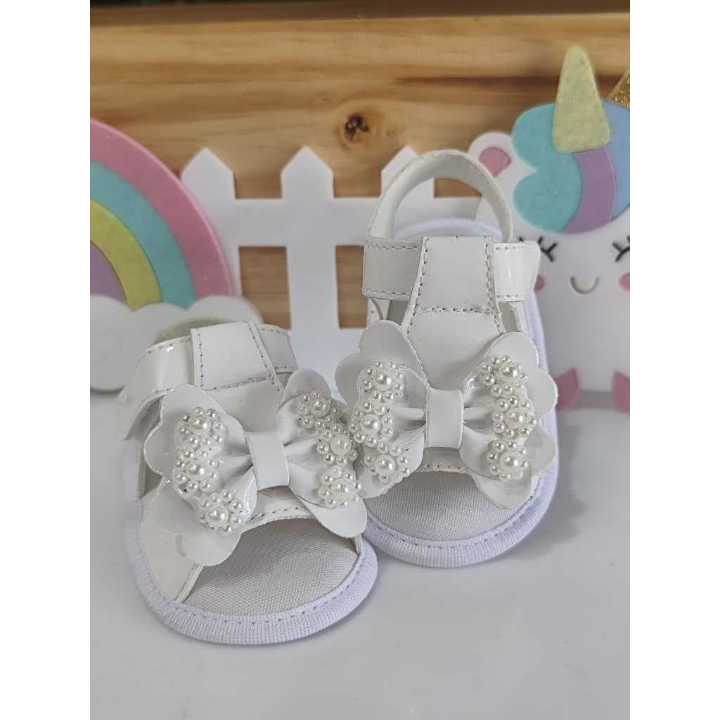 Sandália para Menina Luxo 0 a 12 meses Branco Verniz, Laço com enfeite em Perola