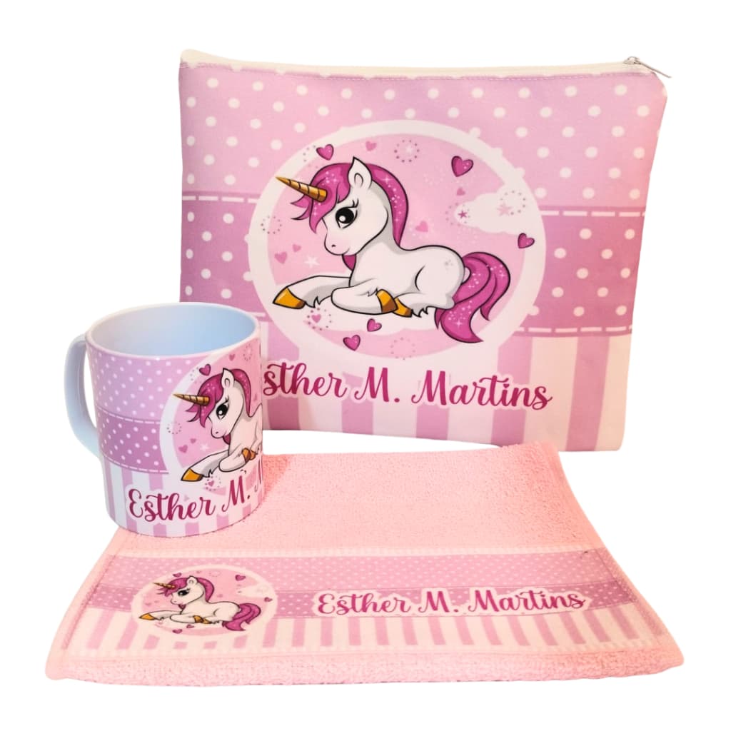 Kit Escolar Personalizado Volta às Aulas - Toalhinha Cor Sortida + Caneca + Necessaire com Nome/Personagem/Logo