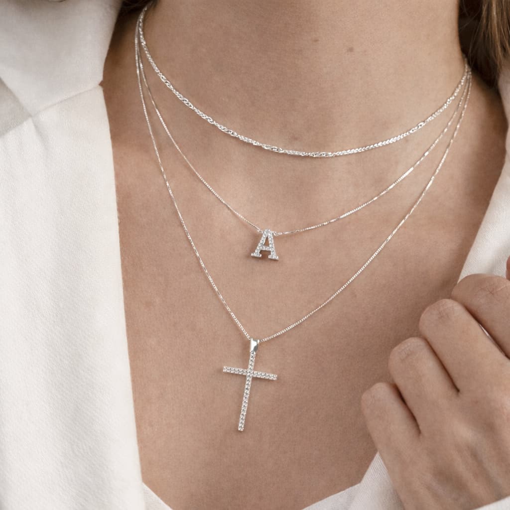 Colar Letra A–Z Prata 925 Banhado | Pingente Inicial com Zircônia | Feminino Elegante