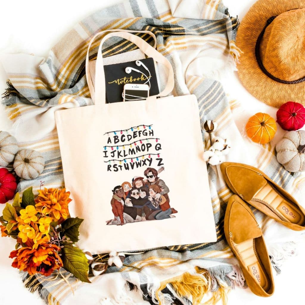 Bolsa Ecobag Varal de Luzes Stranger Things - Premium 32x38cm - Sacola Ecológica