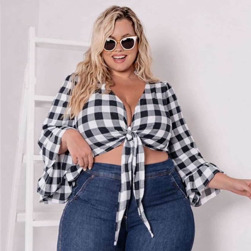 Blusa Cropped Xadrez Plus Size Feminina Manga Longa Amarração Frontal