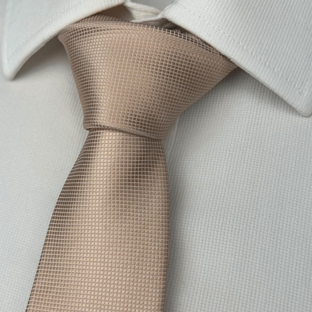 Gravata Creme Champanhe Masculina Slim Quadriculada e Riscadinha