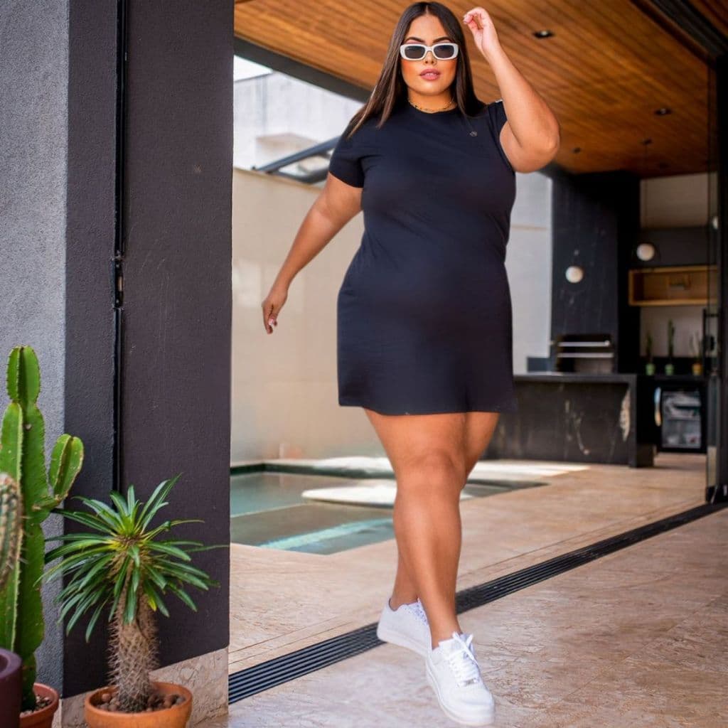 Vestido Plus Size Feminino Básico Dia a Dia Camisetão Confortável Soltinho