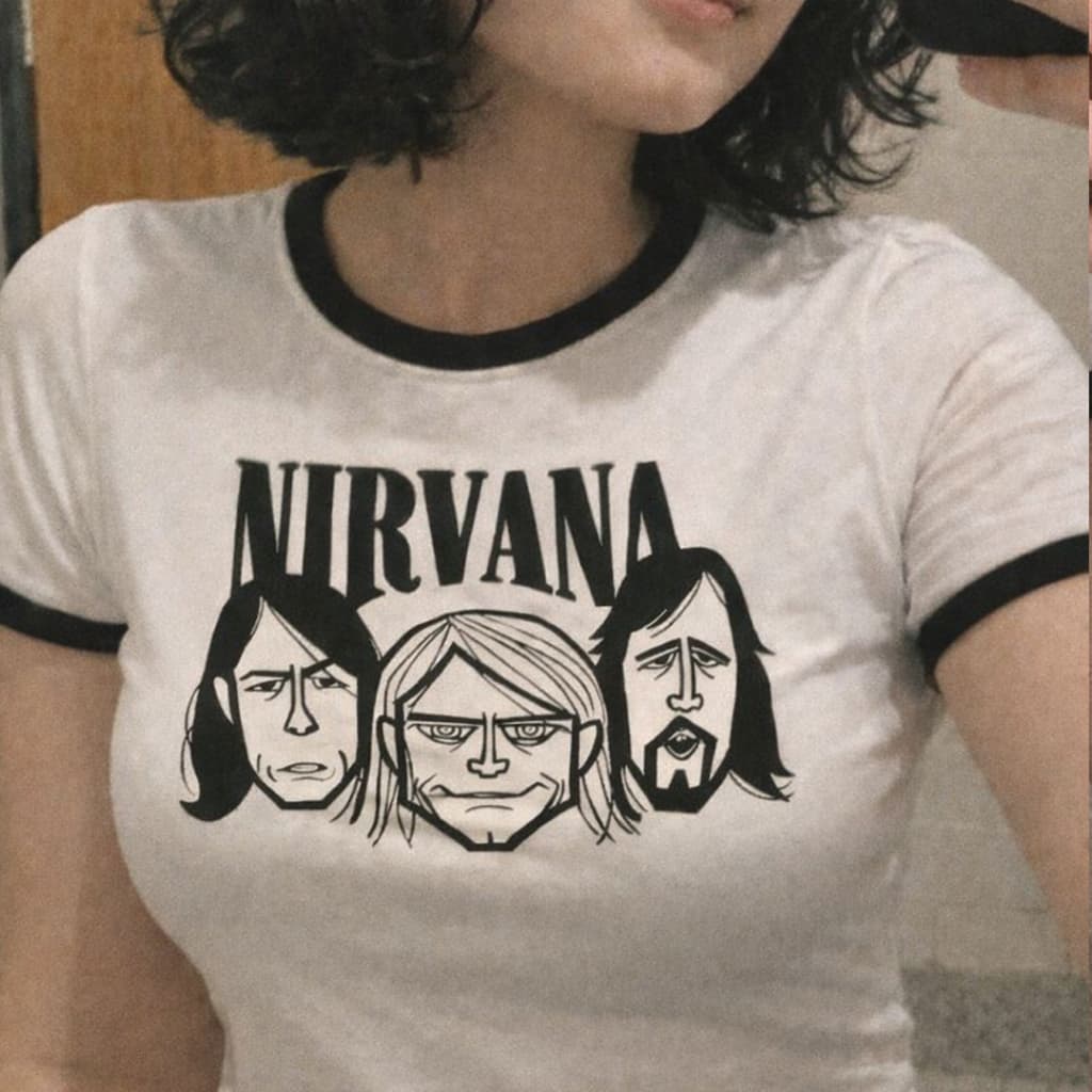 Camisa Feminina Baby Tee Nirvana Banda T-shirt Vintage Y2K estética BabyLook