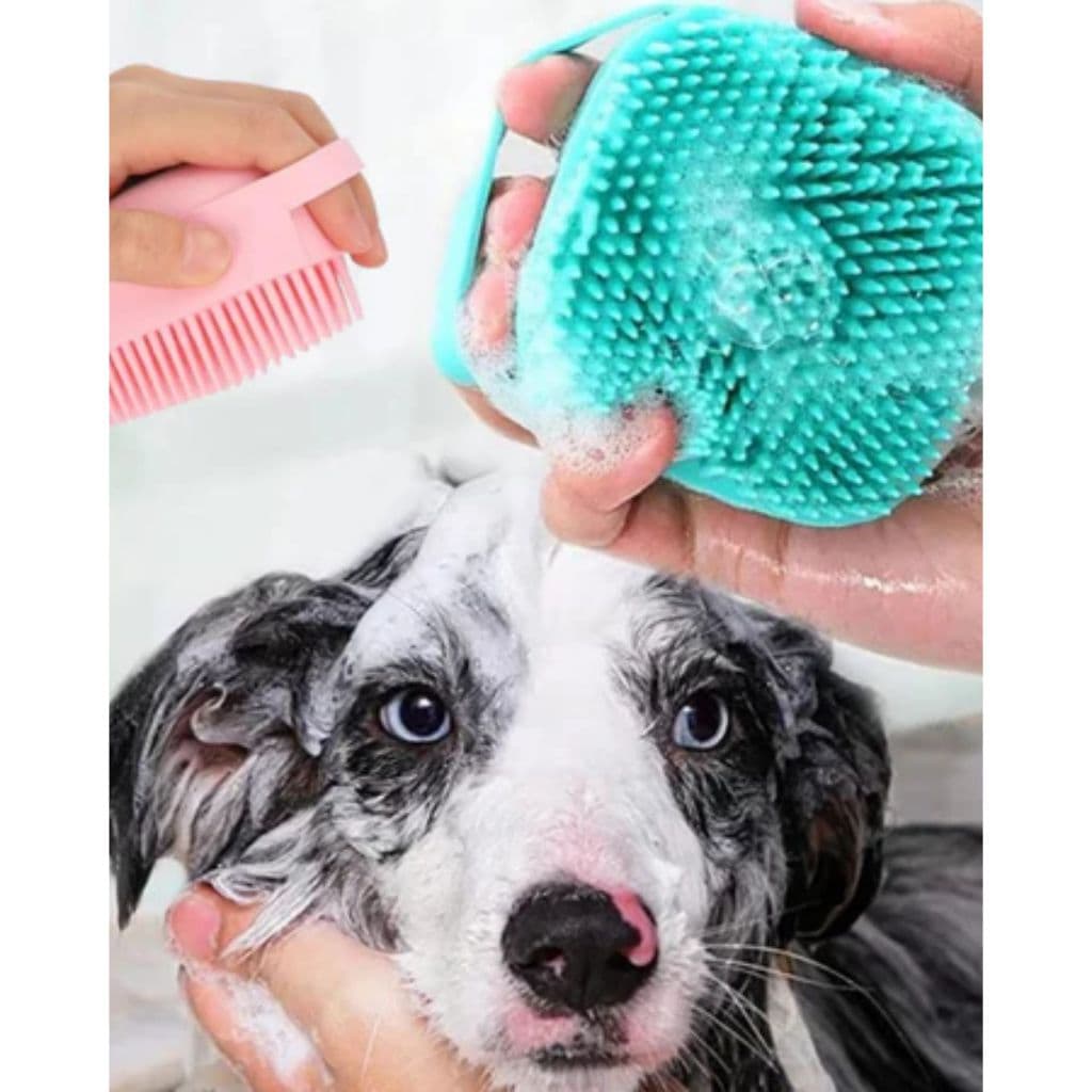 Escova Esponja de Silicone para Banho de Cachorro com Dispenser –  cores sortidas-  Massageadora Pet