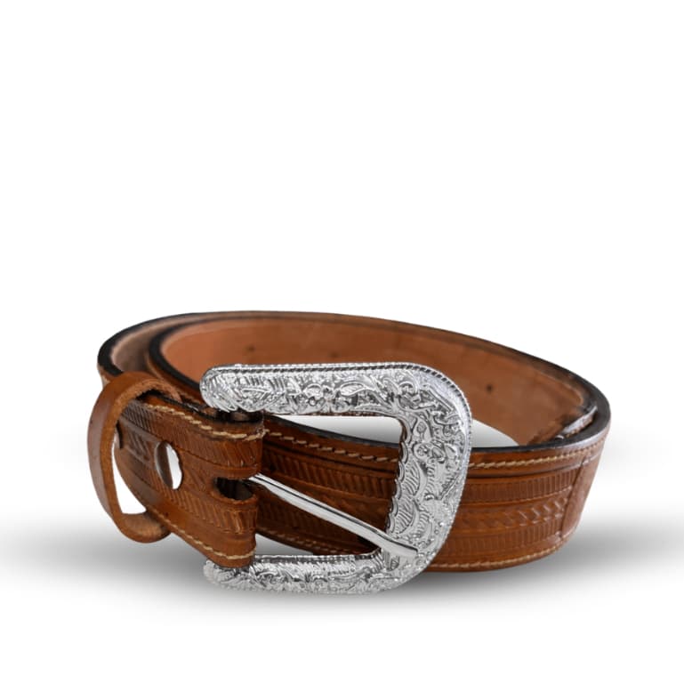 Cinto Country de Couro Legítimo Masculino Cor Caramelo com Fivela Detalhada