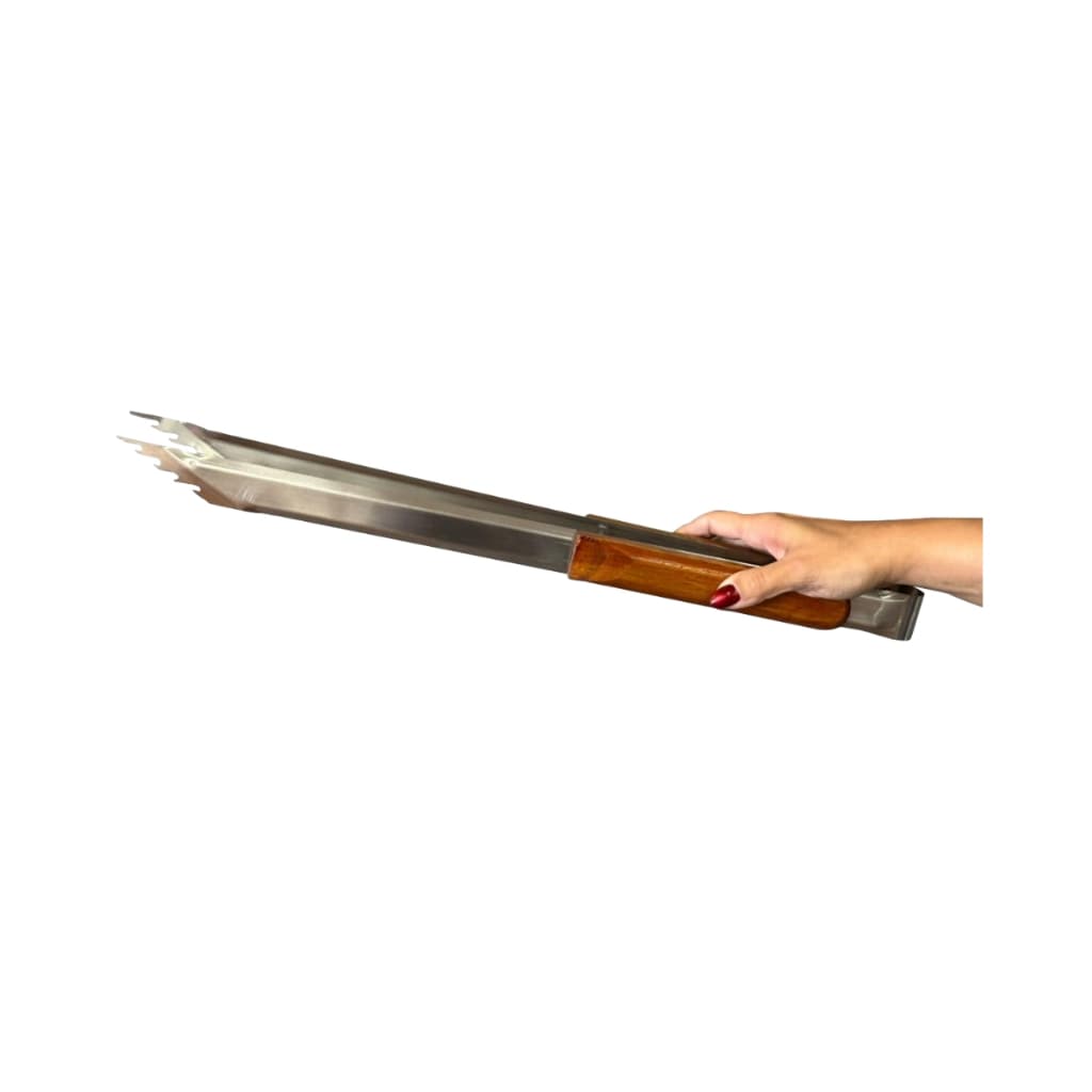 Pegador de Carne Inox Para Churrasco 50cm com Cabo de Madeira