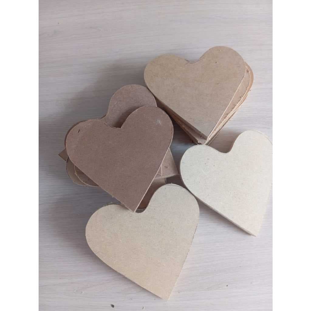 Kit retalho de mdf 30 peças formato coração 12 cm