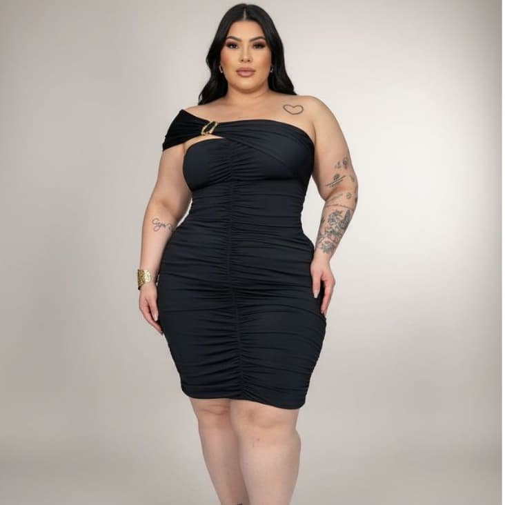 Vestido Tomara que Caia Franzido Plus Size Dupla Modelagem Com bojo