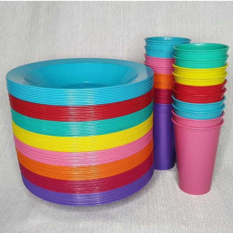 KIT 6 PRATOS + 6 COPOS PLÁSTICO 350ML COLORIDOS ESCOLAR PARA MERENDA SUCO/AGUÁ