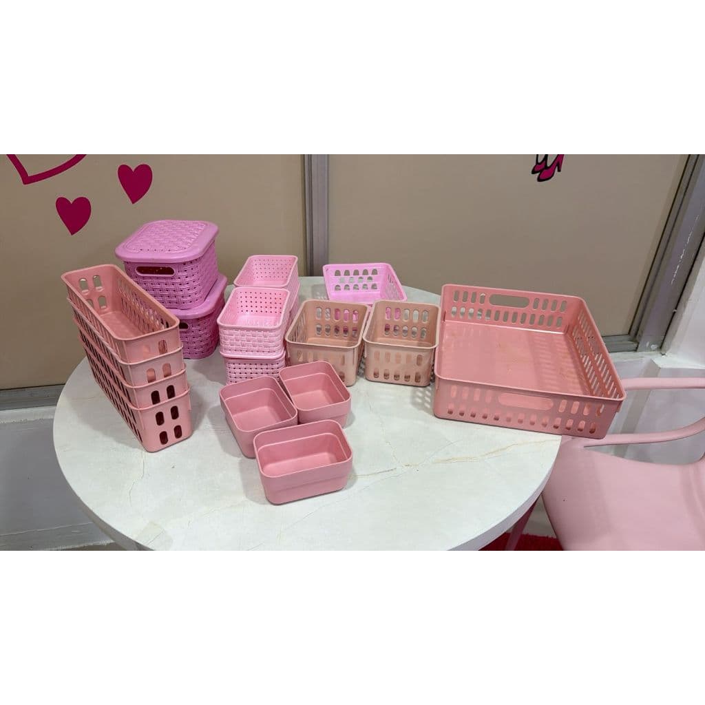 KIT COM 17 ORGANIZADORES NA COR ROSA DE VARIOS TAMANHOS