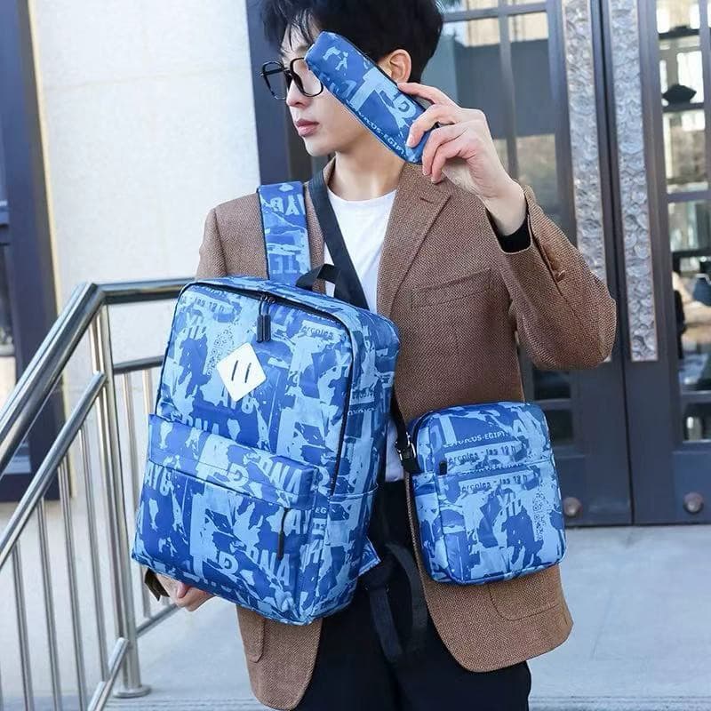 Conjunto masculino de três peças: mochila camuflada, bolsa transversal e nécessaire, durável.