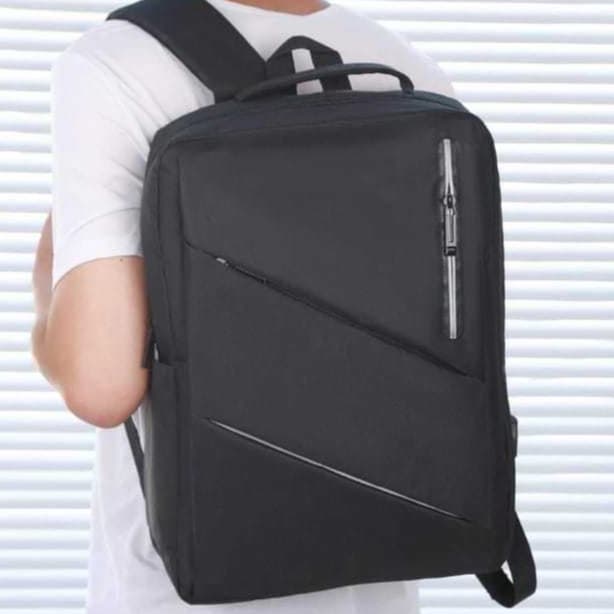 Mochila Executiva para Notebook Impermeável | Porta USB Integrada,,Moderna