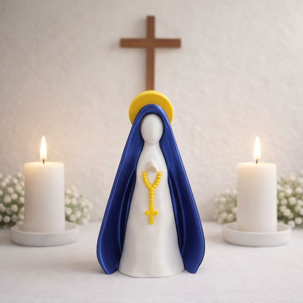 Escultura Decorativa Nossa Senhora com Manto e Halo | Design Moderno | Terço Frontal | Fé e Proteção | + Brinde