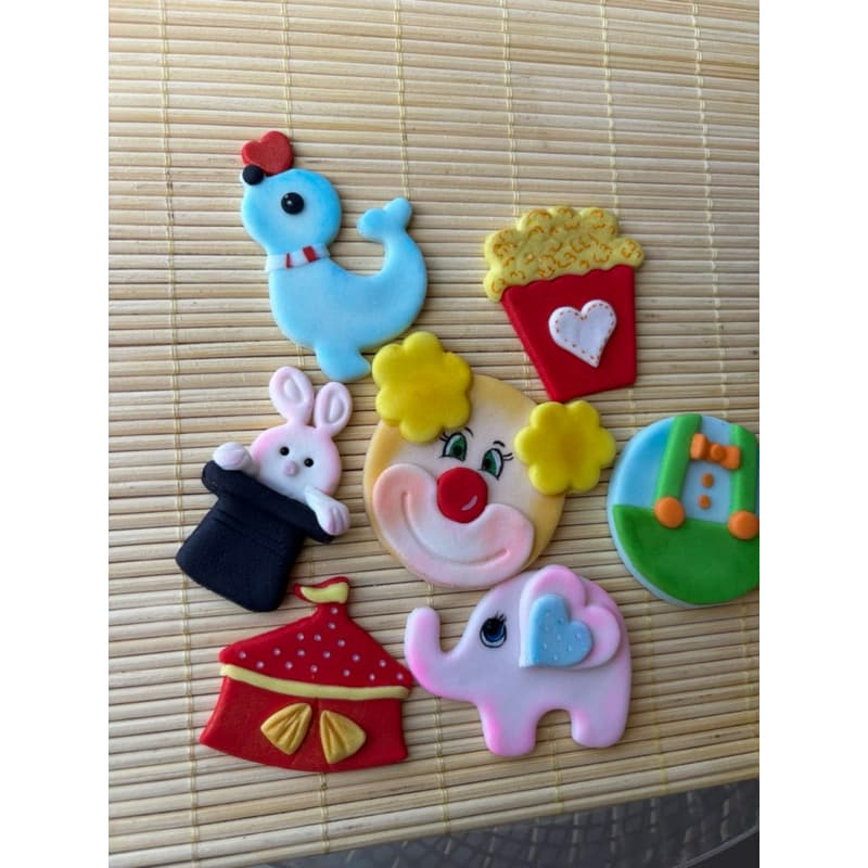 circo aplique pasta americana comestível para doces cup cake donuts plalhaço foca