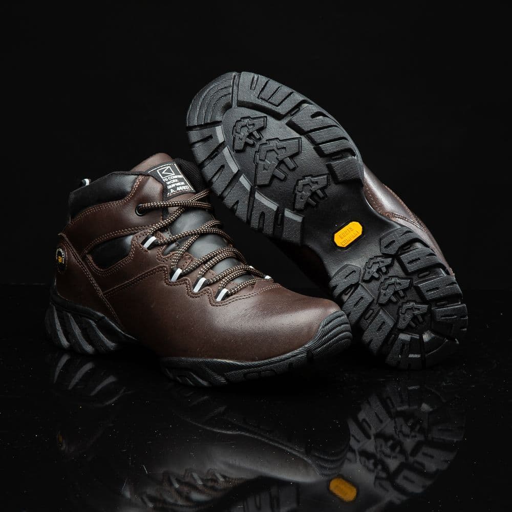 Bota Feminina de Segurança em couro com CA e bico de PVC Ranger Boots Company Macia Acolchoada