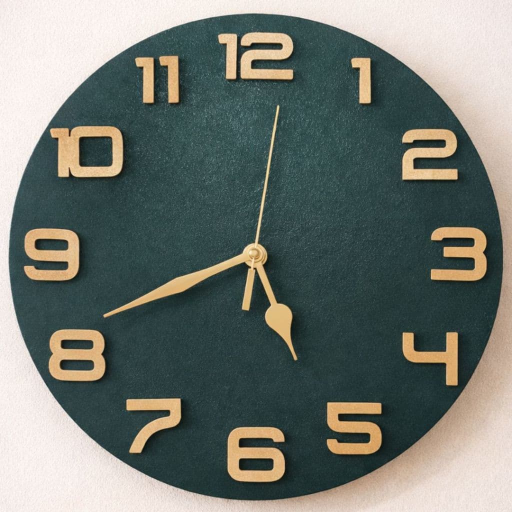 Relógio de Parede em MDF - Mecanismo Silencioso Pintado a mão (verde e dourado) - 30cm