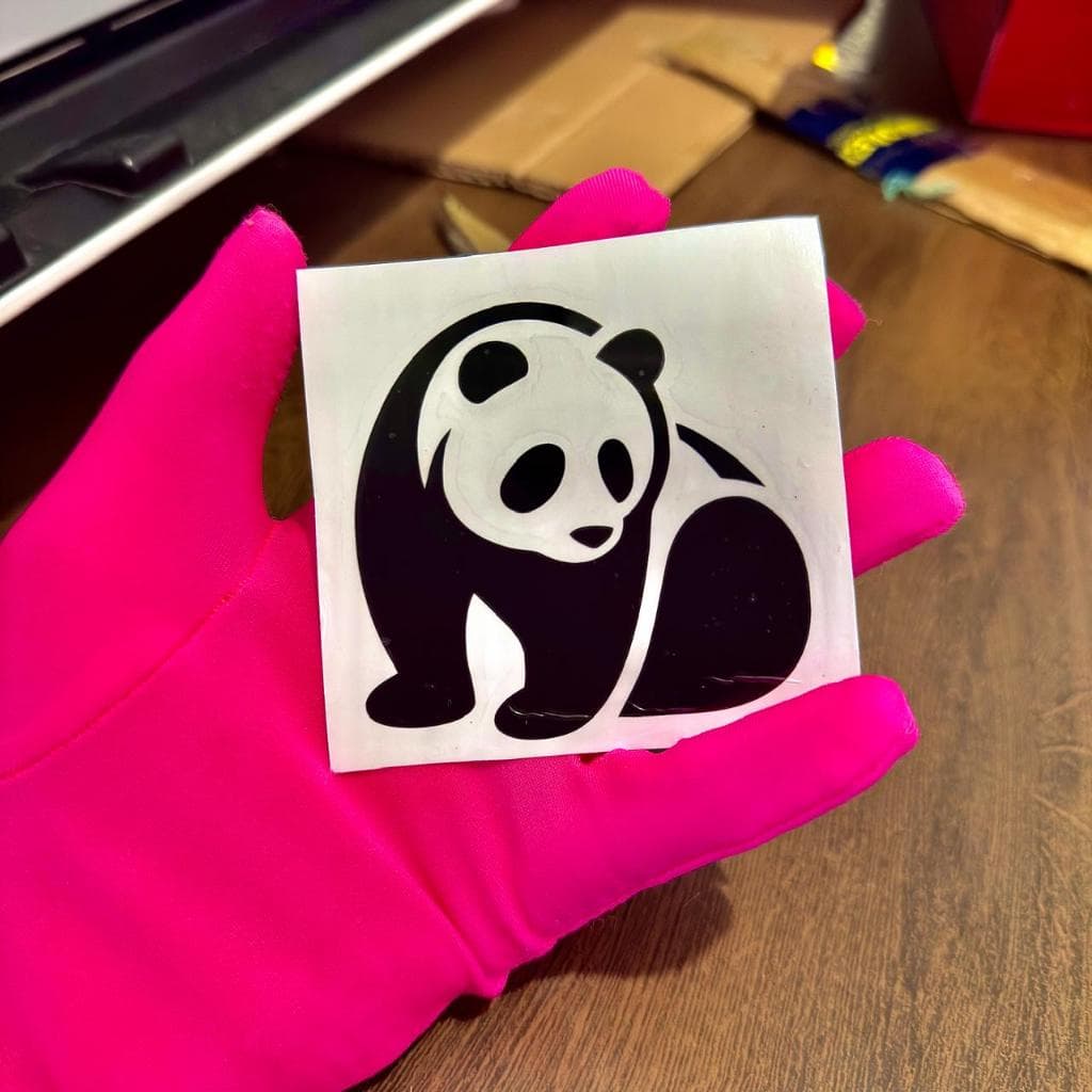 [7x7cm] Adesivo de panda para carros, motos, bikes | fundo vazado