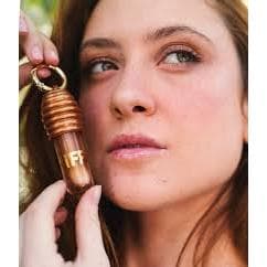 LIPHONEY Gloss Labial - Hidratação Prolongada e Aroma de Mel