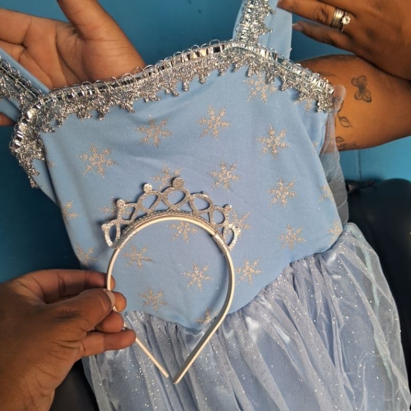Vestido Frozem Para Festas Fantasia Infantil Tm 6 Para Crianças De 6 a 7 anos