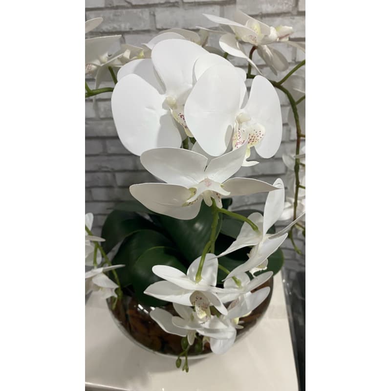 ARRANJO DE ORQUIDEAS REAL TOQUE 4 HASTES PERMANENTE VASO DE VIDRO MONTADO