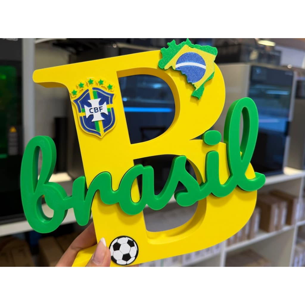Letreiro Brasil Decorativo Copa do Mundo 20 x 17,5 cm – Tema Futebol Amarelo e Verde