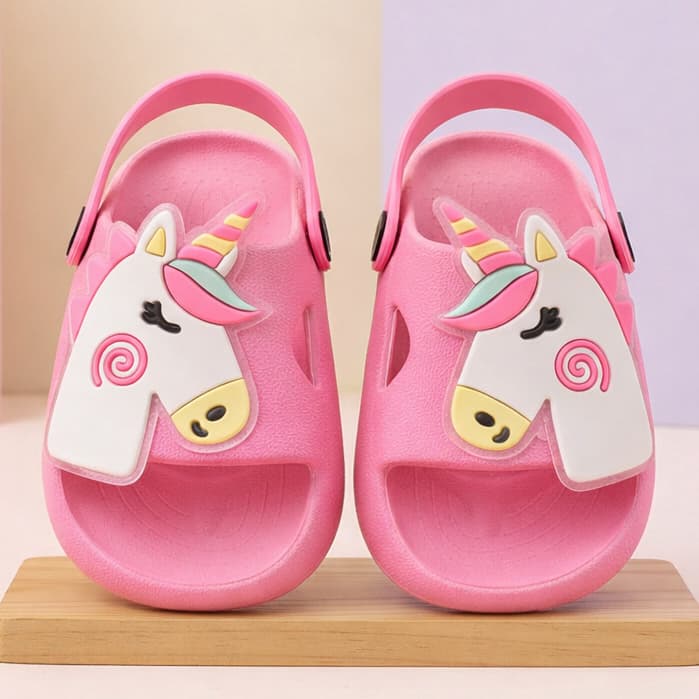Chinelo Infantil Nuvem Slide Menina Arco Iris Ursinho Carinhoso Confortável Fofo Passeio Verão