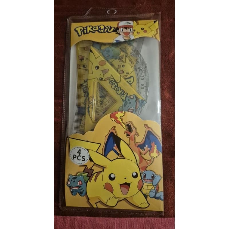 Réguas Pokemon / Stitch / Hello Kitty / Cat Day - Kit com esquadro, régua, transferidor e triangulo