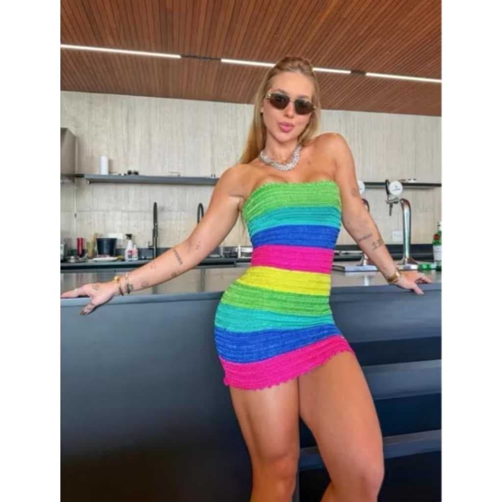 Vestido Virginia Listrado em Tricô Modal – Tendência Verão, Leve, Moderno e Estiloso