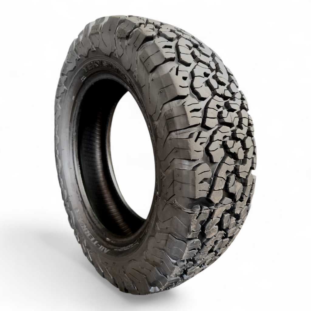Pneu 195/65-15 Modelo BF Goodrich  Saveiro Montana Strada Gol Golf Uno  Premium Remold