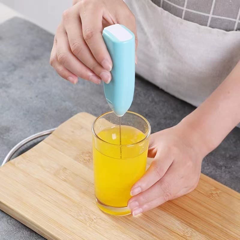 Batedor Elétrico Mini Mixer Portátil – Ideal para Café, Leite, Ovos e Bebidas