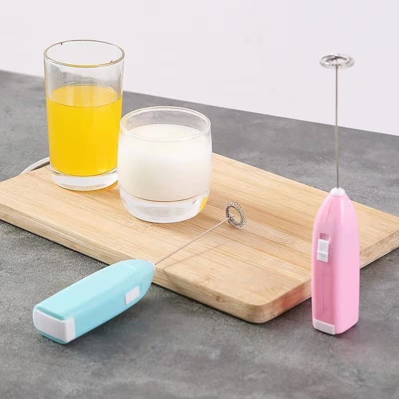 Mini Batedor Elétrico Portátil – Misturador para Café, Leite e Bebidas – Cores Sortidas