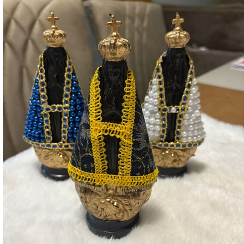 Imagem de Nossa Senhora Aparecida com Manto Luxo Decorado - Plástico