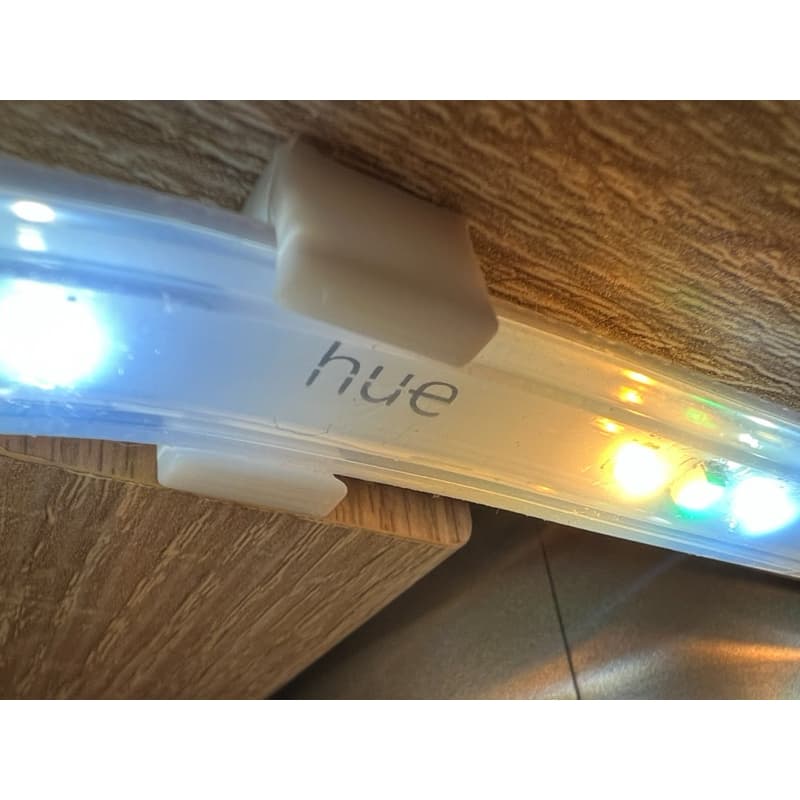Suporte Fita LED 8mm e 10mm Parafusado Kit 10 Presilhas Não Usa Fita Dupla Face