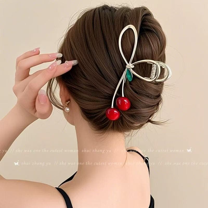 Piranhas de Cabelo Cereja - Elegância e Versatilidade para Todas as Ocasiões