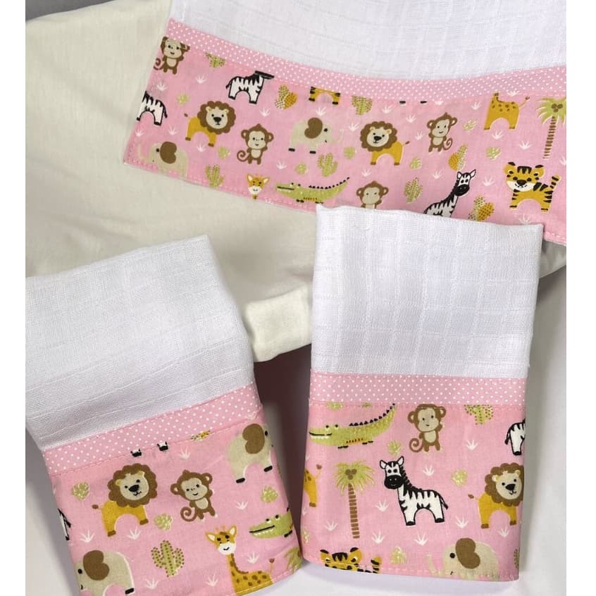 Kit 3 Fraldas de Boca para Bebê Safari Rosa 100% Algodão Macias e Delicadas
