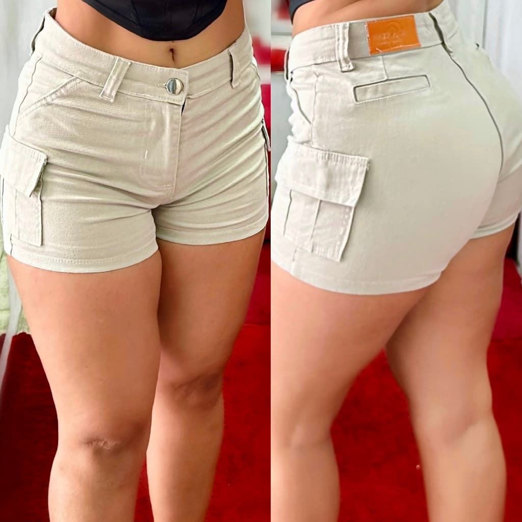 Short Cargo Jeans Sarja Bege Feminino Cintura Alta Modela Bumbum Linha Premium Bolsos Laterais