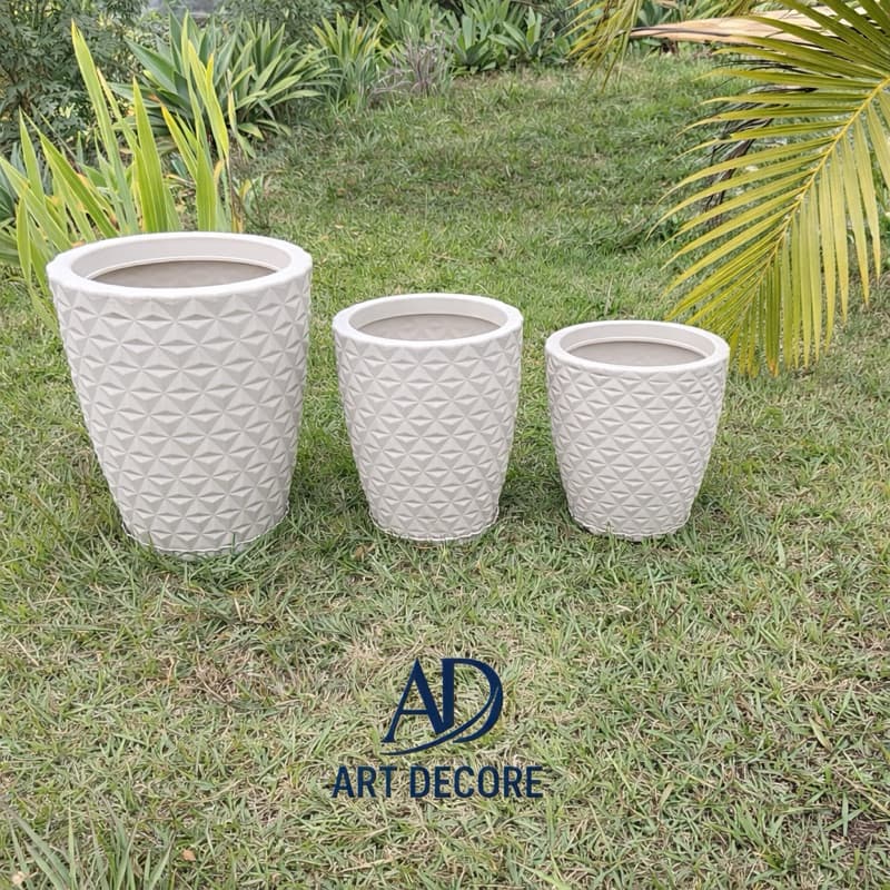 Kit 3 Vasos Decorativos Planta Flor Polietileno Redondo Diamante N1, N2, N3 com Pratos