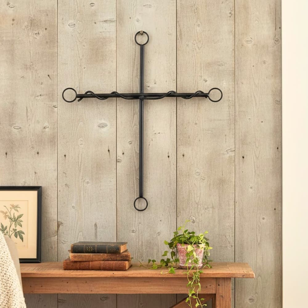 Cruz Crucifixo De Parede Em Ferro Maciço Preta Artesanal 56cm WitzSmith