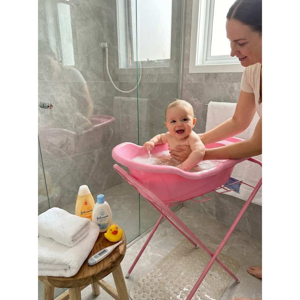 Banheira de Bebê com Suporte de Chão Retrátil Seguro Suporta 18kg - Rosa