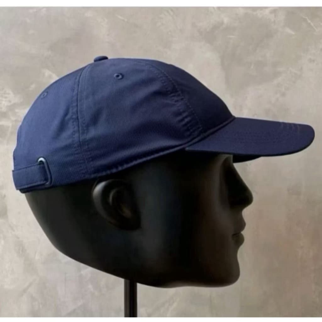 Boné modelo raso e fechamento em velcro Estilo  - Envio Rápido