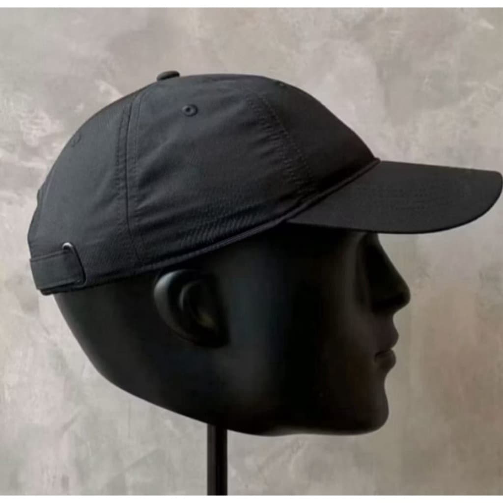 Bone Raso com ferchamento em Velcro Modelo Sport - Envio Imediato